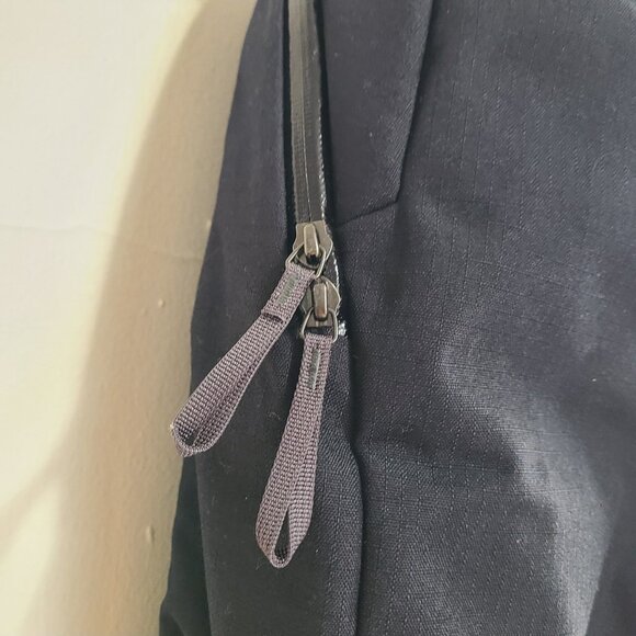 NWT Bellroy Via Backpack 20L Black Company Name - Picture 6 of 12